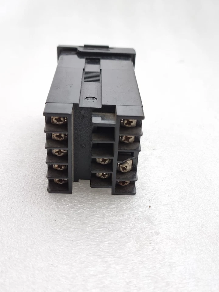 Honeywell Digital Temperature Controller DC1010 DC1010-CT-102000-E AC 85~265V